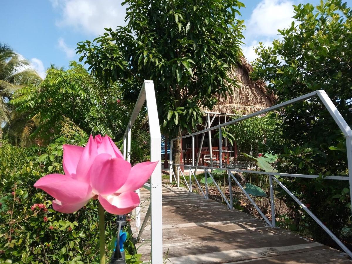 Thach Thao Homestay Mỹ Tho Exterior photo